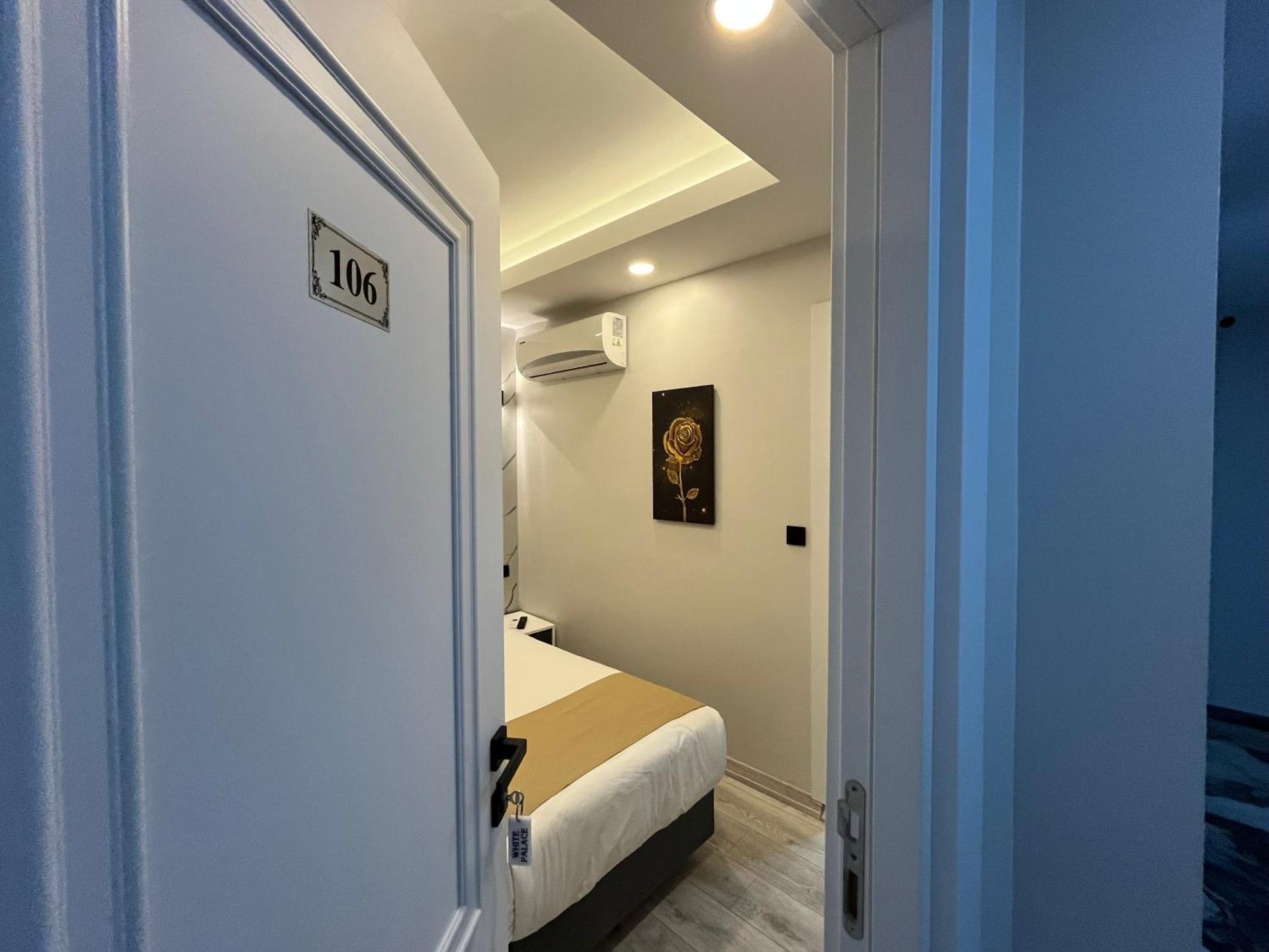 White Palace Halic 이스탄불 외부 사진